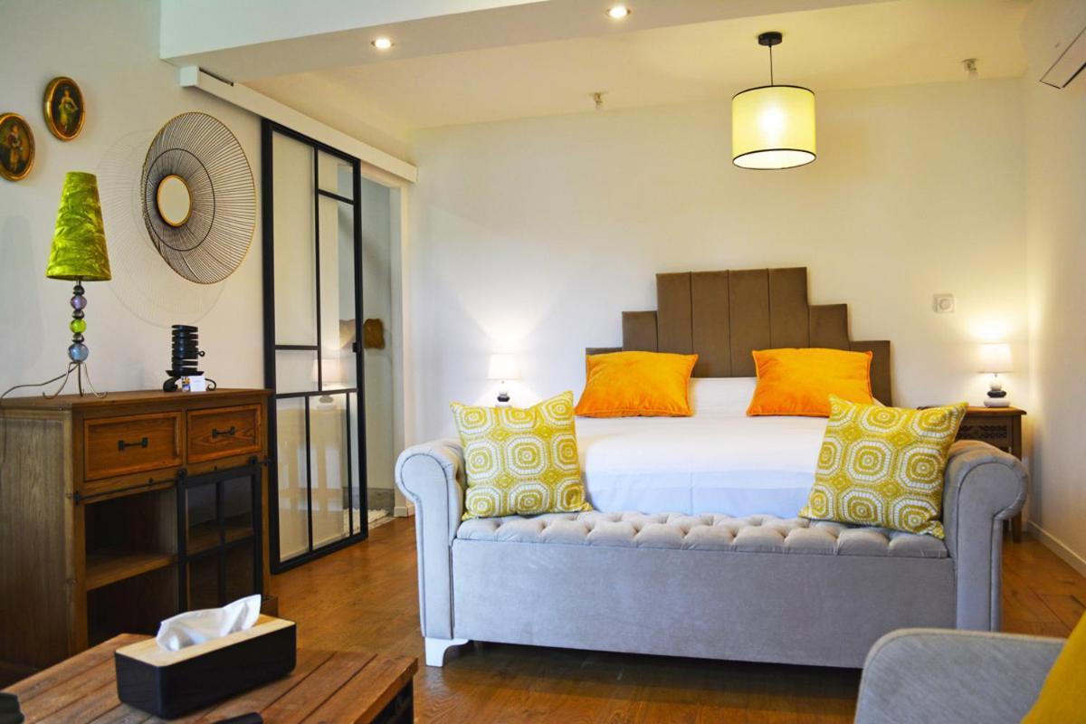 Manoir Drissia - Tours Centre, France Hotel แซงต์-อแวร์แตง ภายนอก รูปภาพ