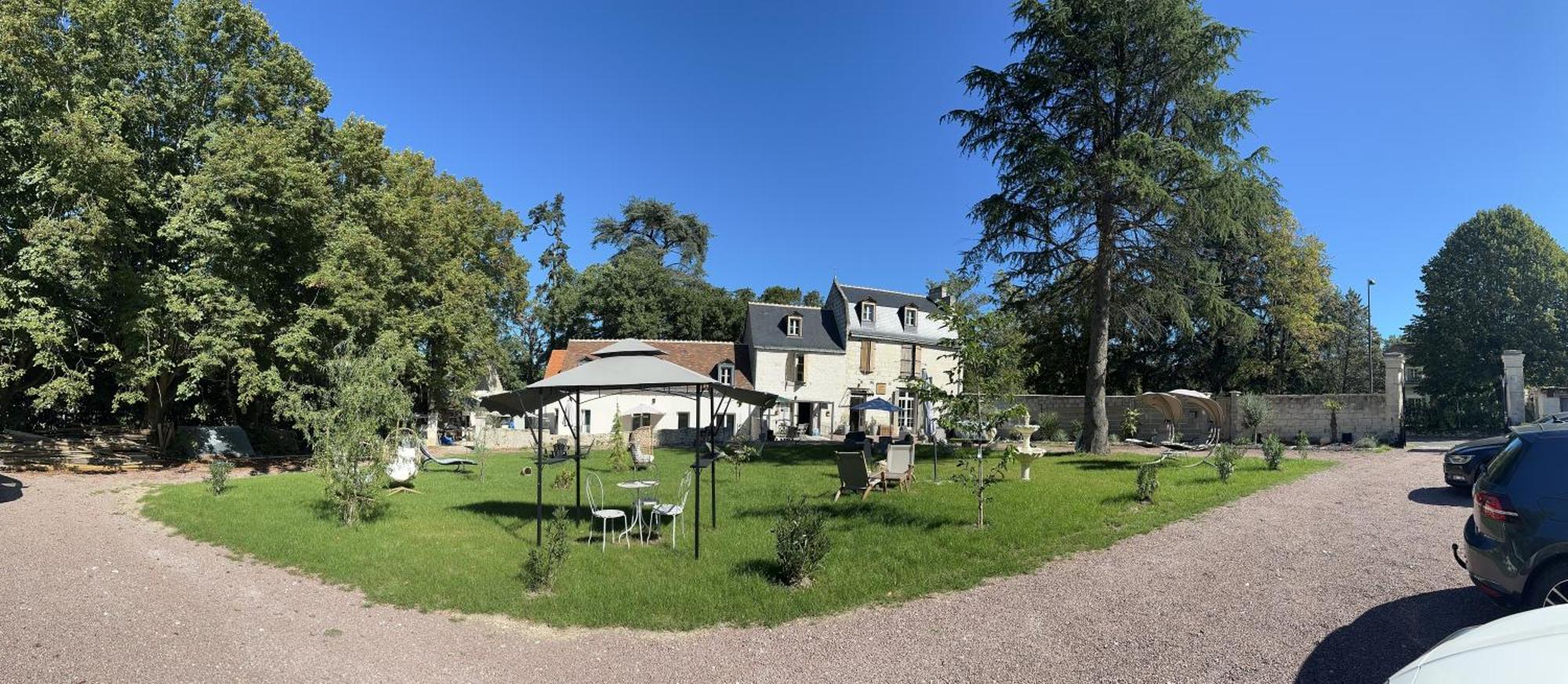 Manoir Drissia - Tours Centre, France Hotel แซงต์-อแวร์แตง ภายนอก รูปภาพ